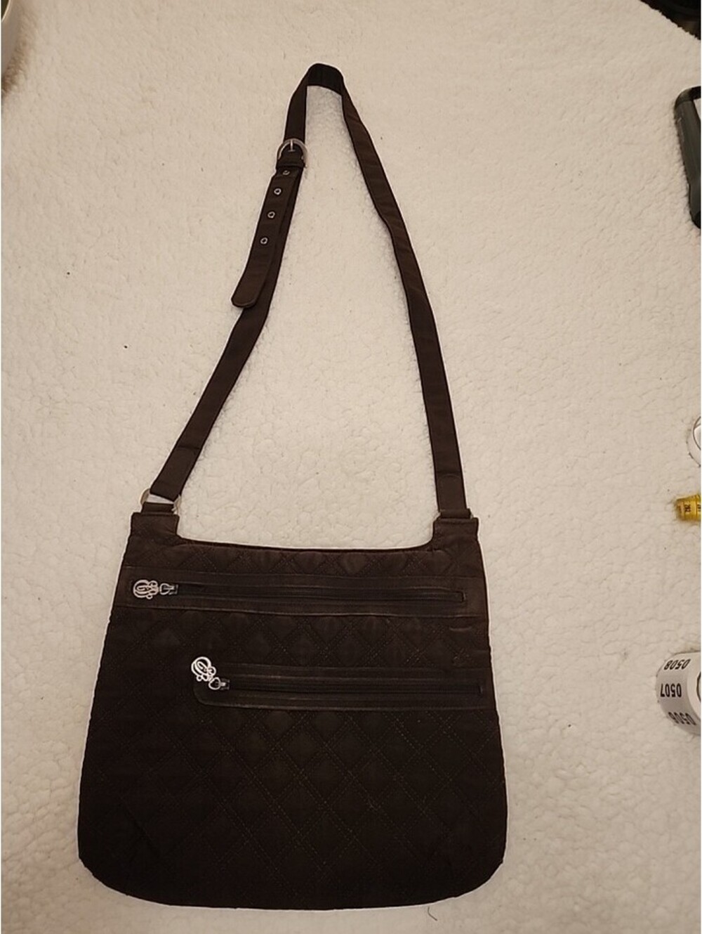Vera Bradley Large double front zip Hipster in Chocolate brown 12.5"×10"